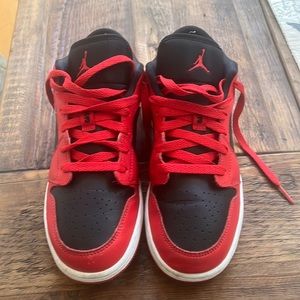 Nike Air Jordan size 5Y